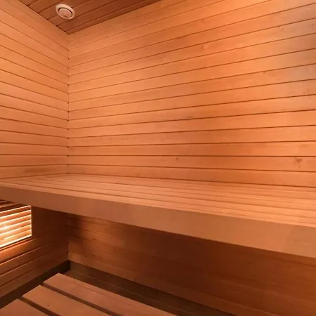 Lägenhet - Luxury 3 Bedroom, Sauna, Views