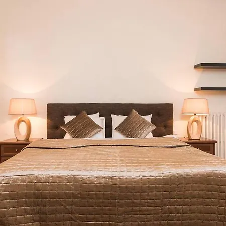 - Luxury 3 Bedroom, Sauna, Views Tallinn