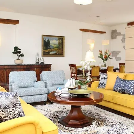 - Luxury 3 Bedroom, Sauna, Views *