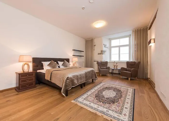 Apartamento - Luxury 3 Bedroom, Sauna, Views *